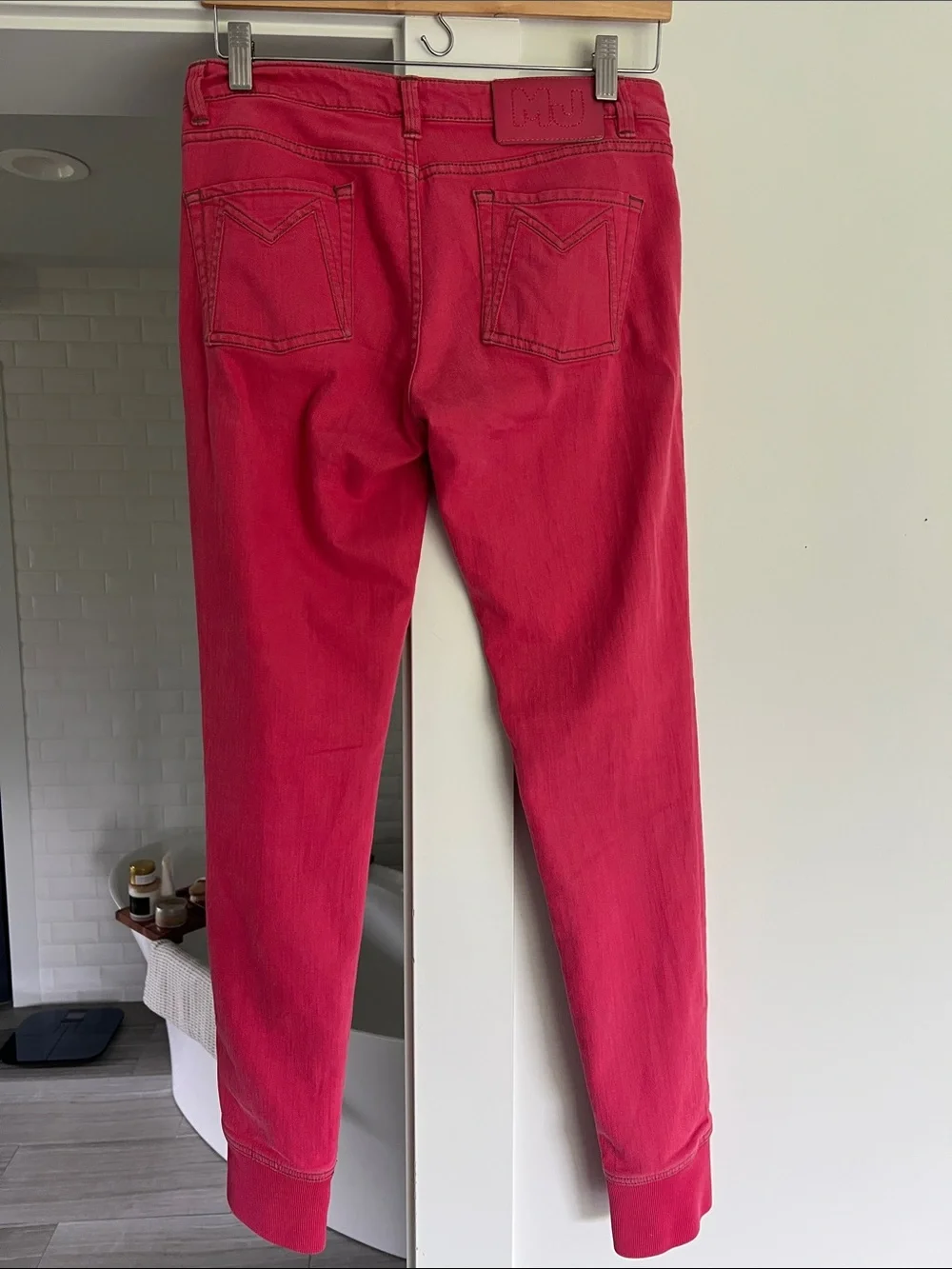Vintage Marc By Marc Jacobs Hot Pink Skinny Jeans - Picture 6 of 8